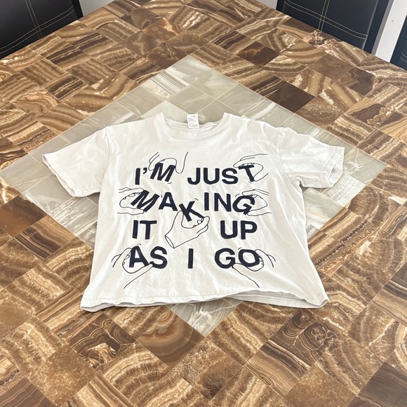 Graphic tee - Picture 1 of 2